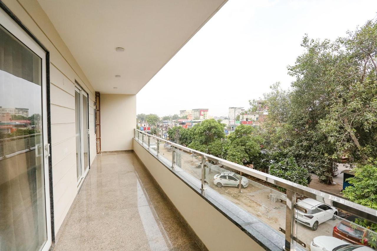 Fabhotel Raahi Retreat 古尔冈 外观 照片