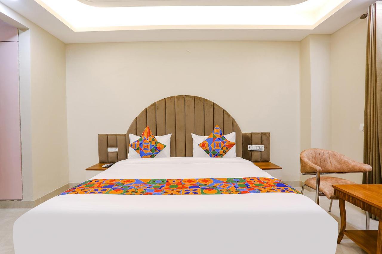 Fabhotel Raahi Retreat 古尔冈 外观 照片